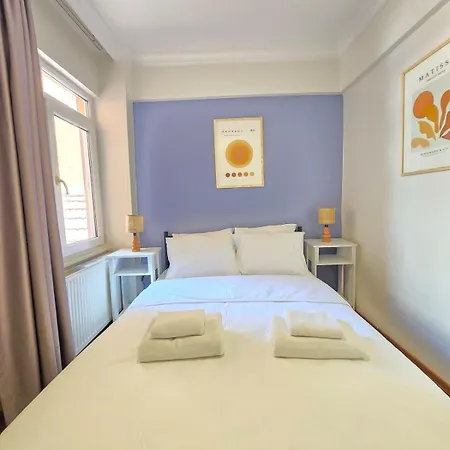 Appartamento Chic 2br Gem On Moda Iconic Antiques Street